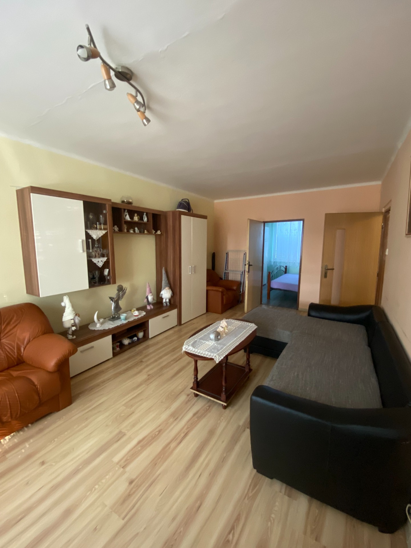 Priestranný 3-izbový byt na prenájom v Šali, sídlisko Váh