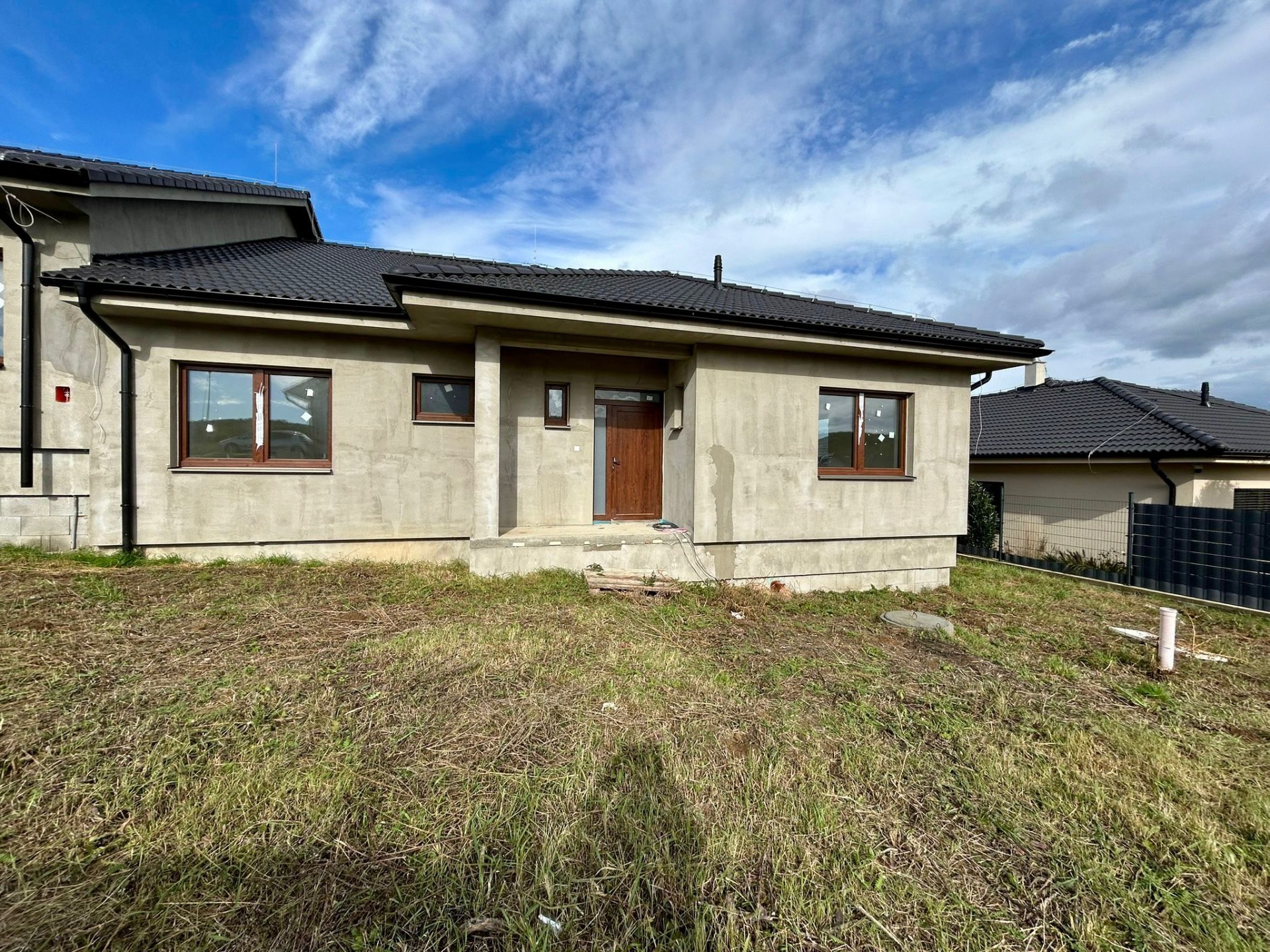 PREDAJ – Novostavba 3-izbového rodinného domu, Kynek