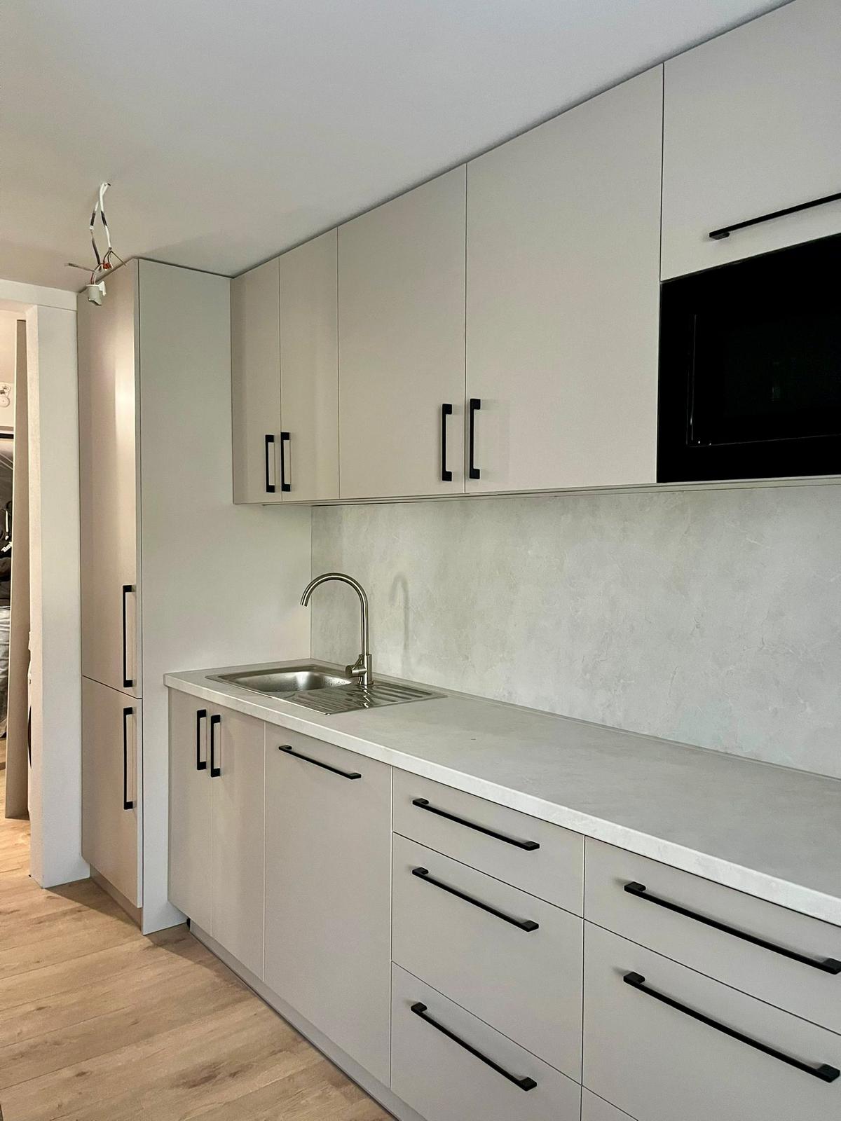 Priestranný 3-izbový byt na prenájom pri Wilsonovom nábreží v Nitre